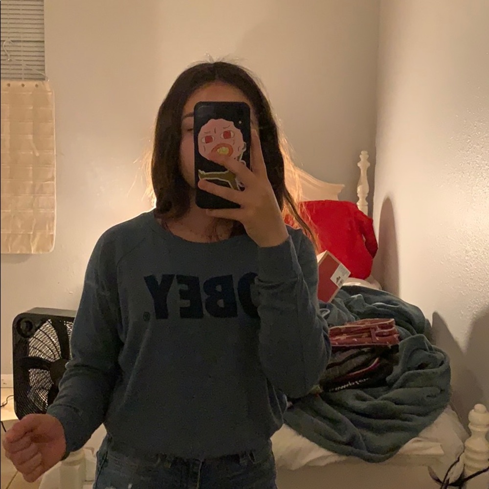 Obey sweatshirt
